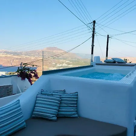 Marann Cave Akrotírion