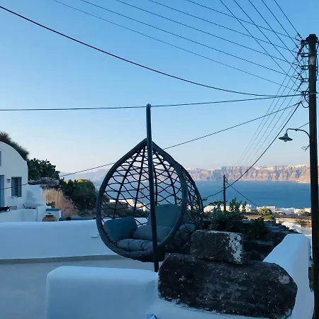 Marann Cave * Akrotiri (Santorini)