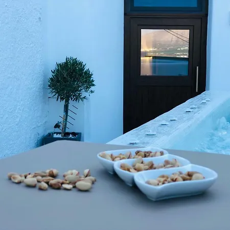 Marann Cave Apartment Akrotírion