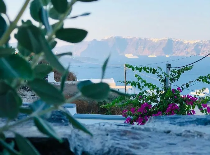 Marann Cave * Акротири